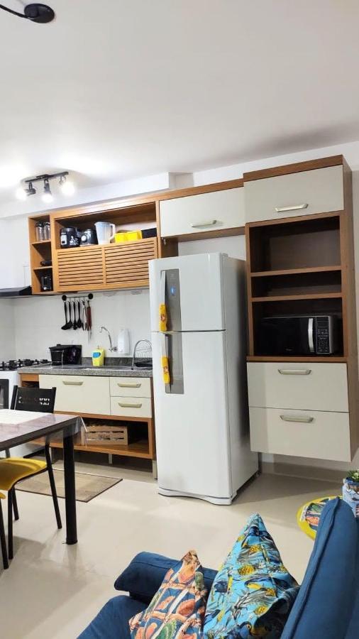 Apto Centro Ubatuba Com Varanda Gourmet, Suite E Piscina Ngoại thất bức ảnh