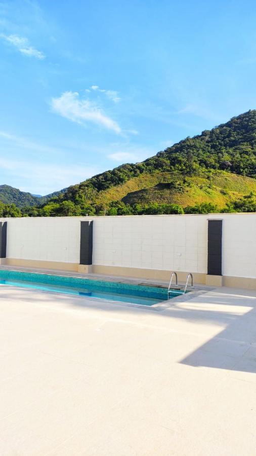Apto Centro Ubatuba Com Varanda Gourmet, Suite E Piscina Ngoại thất bức ảnh